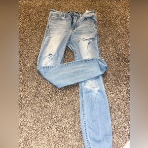 Hollister skinny jeans